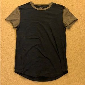 American Eagle Active Flex Blue/Gray T-shirt